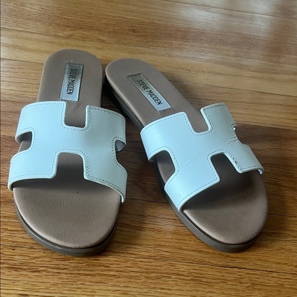 Steve Madden White Sandal